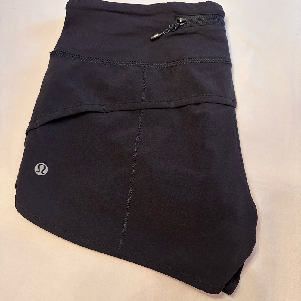#3 Lululemon Black Speed Short 2.5”*LR Size 4 - Picture 9 of 10
